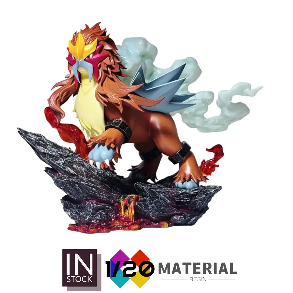 Estatua detallada de resina a escala 1/20 de Mega Charizard X, con melena naranja y amarilla incandescente, apéndices tipo ala azules y una llama roja en la cola, de pie sobre una base original brillante y quemada de torre de Ciudad Paleta.