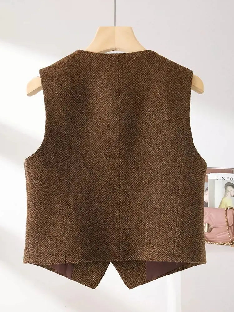Women's Fashion Sleeveless Vests Casual V Neck Button Waistcoat Formal Business Tuxedo Shirt Slim Fit Cropped Blazer Vests