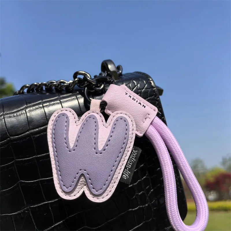 A To Z Leather Initials Keychain Braied Wristband Pendant Keyring for Women Men Car Bag Charms Camera Phone Case Accessories