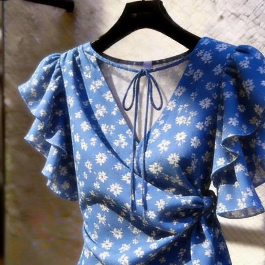 Chic Elegant Women Wrap V Neck Chiffon Blouse Blue Ditsy Floral Print Ruffle Flutter Sleeve Side Ruched Waist Frill Hem Crop Top
