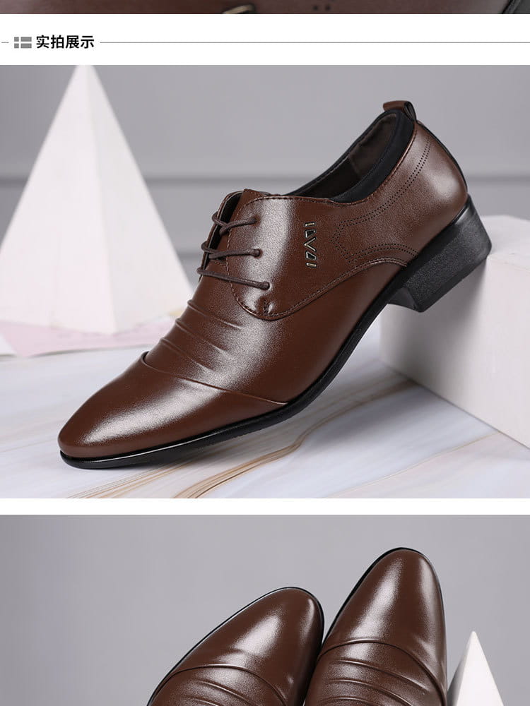 Zapato de vestir de hombre de cuero marrón con punta fina y suela negra, diseñado como un estilo formal con cordones para ocasiones de vestir