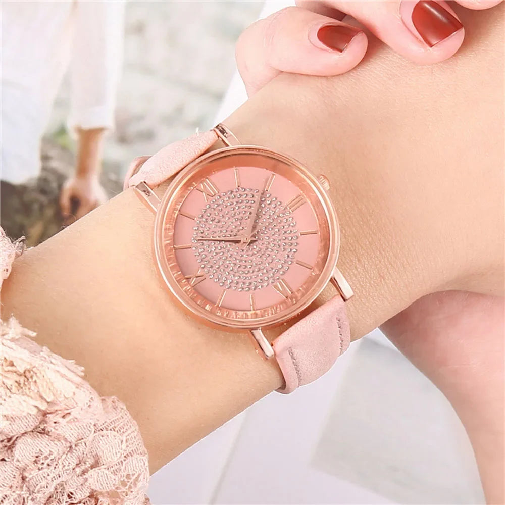 2025 New Women Watch Luxury Female Quartz Wristwatch Leather Belt Dial Casual Fashion Bracelet Ladies Girls Clock Gifts