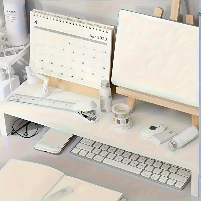 Weißer Monitorständer mit Tastaturablage, der eine weiße Schreibtischorganizer-Einheit mit elegantem minimalistischem Design und glatter Oberfläche umfasst.