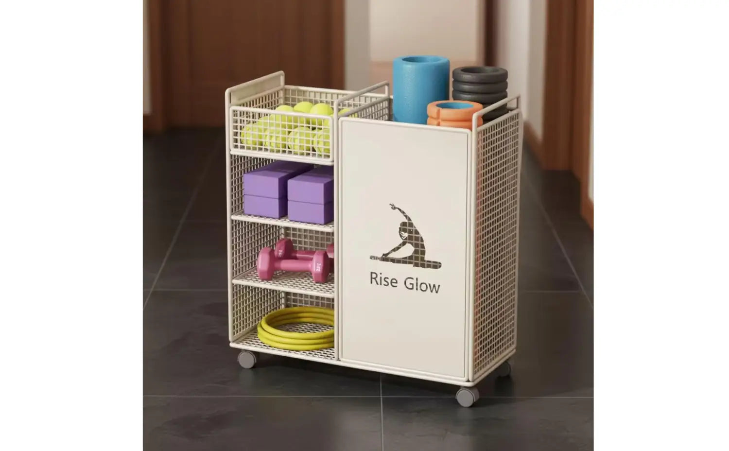 Chariot de rangement roulant pour équipements de fitness en maille blanche, avec roues, comportant le logo rise glow et une silhouette de posture de yoga