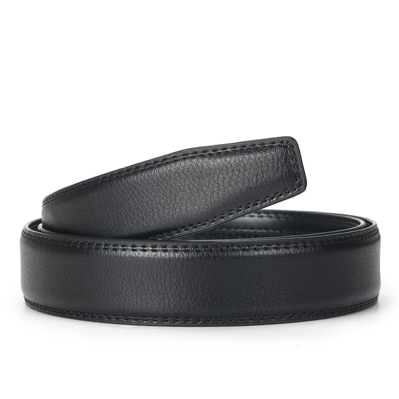 Oyifan ratchet leather belt for men in black featuring a smooth slightly textured surface and precise stitching along the edges.