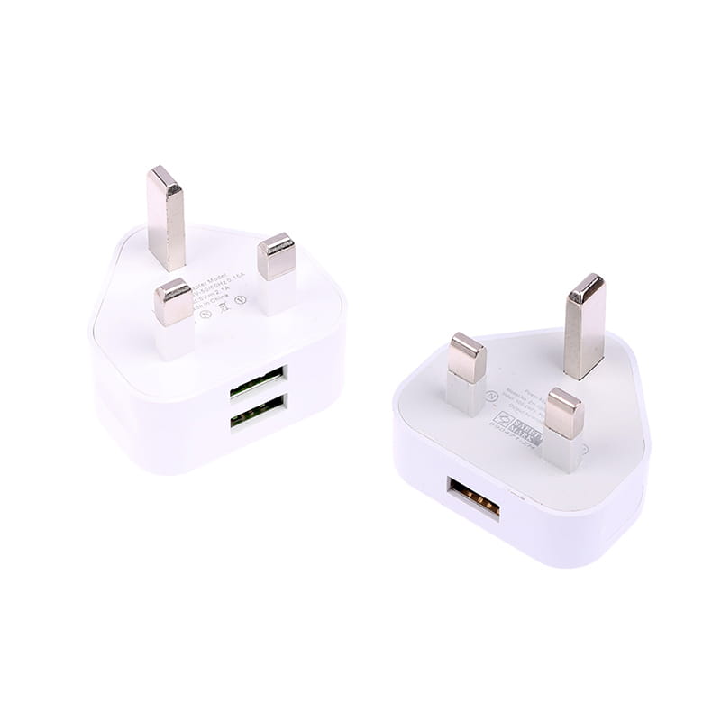 adaptador de cargador de pared doble USB de 3 clavijas tipo Reino Unido con dos puertos USB y enchufes metálicos plateados