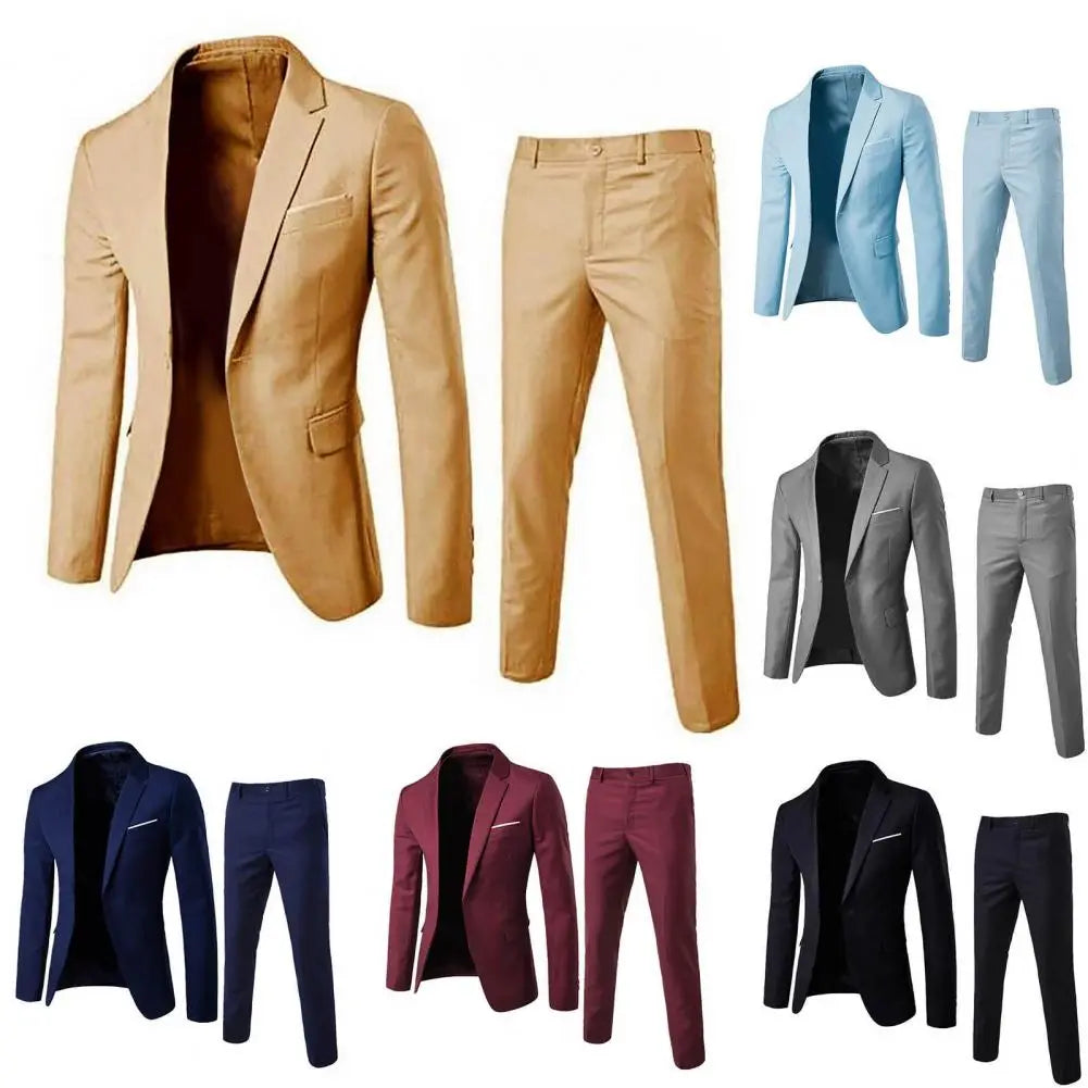 Traje de hombre color beige, de color sólido, corte slim fit, con chaqueta entallada de un solo botón de manga larga y pantalones a juego, que muestra el largo de los pantalones.