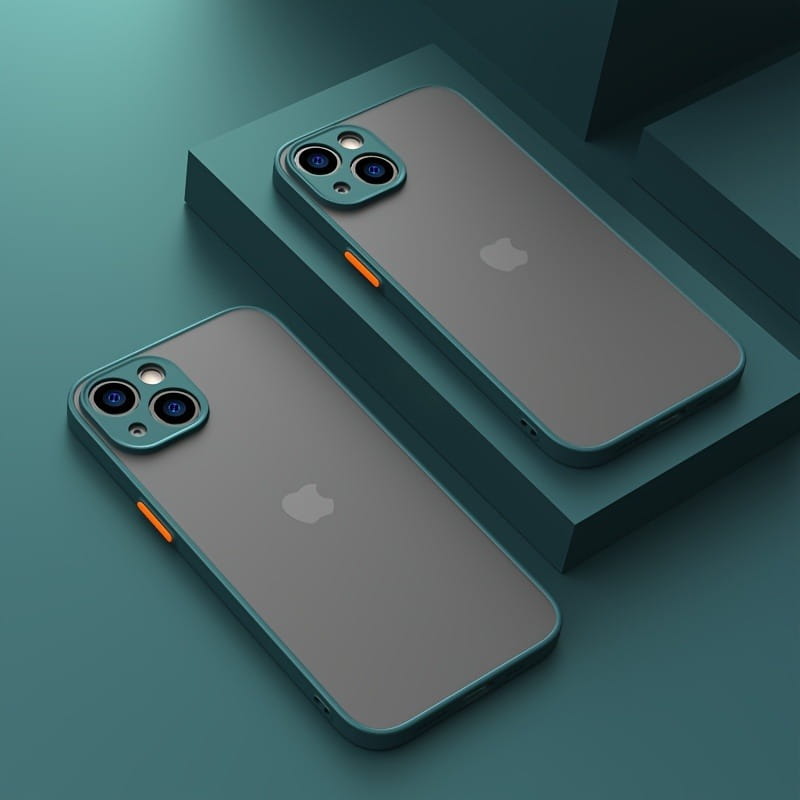 Carcasa transparente para iPhone con armadura translúcida resistente a impactos, con marco turquesa, acabado brillante y delgado y franja de acento naranja, mostrada desde el reverso.