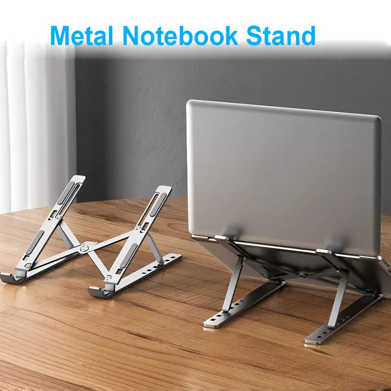 Support d’ordinateur portable réglable en aluminium argenté, présenté du côté arrière, avec conception pliable et prise en charge ergonomique de la hauteur et de l’angle.