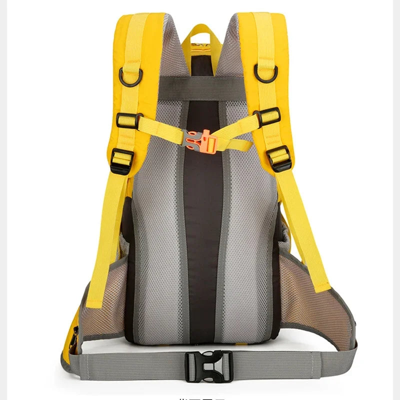Leisure cycling backpack  hiking hiking backpack campingMen's and women's lightweight and versatile outdoor travel backpacks