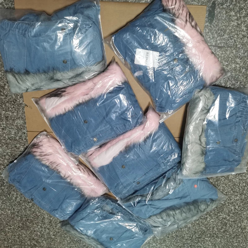 Winter Fashion Denim Jacket Hooded Coat Woman Thicken Outwear with Removable Fur Collar Clothes Warm Fleece Lined Jean Jacket