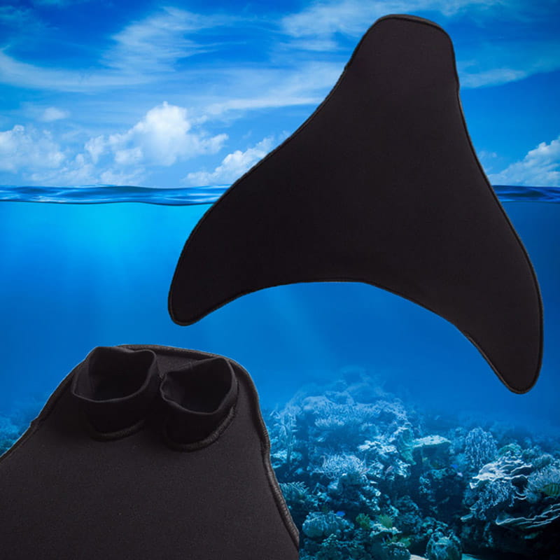 Schwarze Silikon-Erwachsenen-Meerjungfrauen-Schwimmflossen Trainingsflipper mit befestigten Fußtaschen, ausgelegt für das Schwimmen unter Wasser
