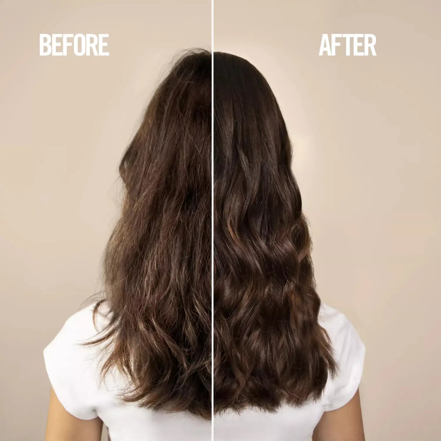 La espalda de una persona que muestra un cabello largo castaño oscuro peinado en ondas sueltas de un lado y encrespado del otro, utilizando crema para el peinado del cabello nutritiva para secado al aire, crema de 120 g, con fórmula nutritiva.