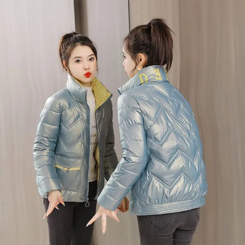 Cropped Black Thick Padding Female Coats Quilted Padded Women's Jackets Duck Down Short Blue Fashion 2025 Winter Promotion Korea
