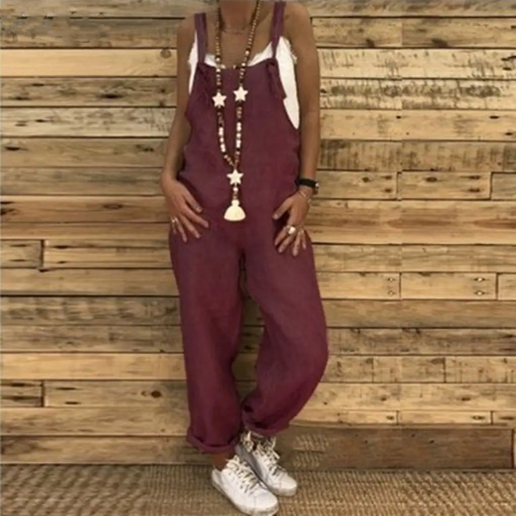 Lockere Jeans-Sommerlatzhosen für Damen im Stil von Violett-Jeans mit weißen sternförmigen Perlen und einer Quasten-Anhängerkette.