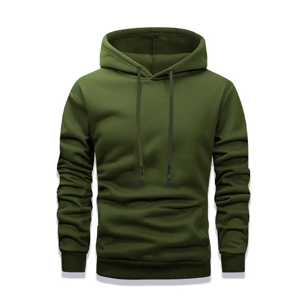 Herren-Fleece-Pullover-Hoodie in Olivgrün mit passenden Kordelzügen und gerippten Bündchen, für lässige Winterbekleidung ausgelegt.