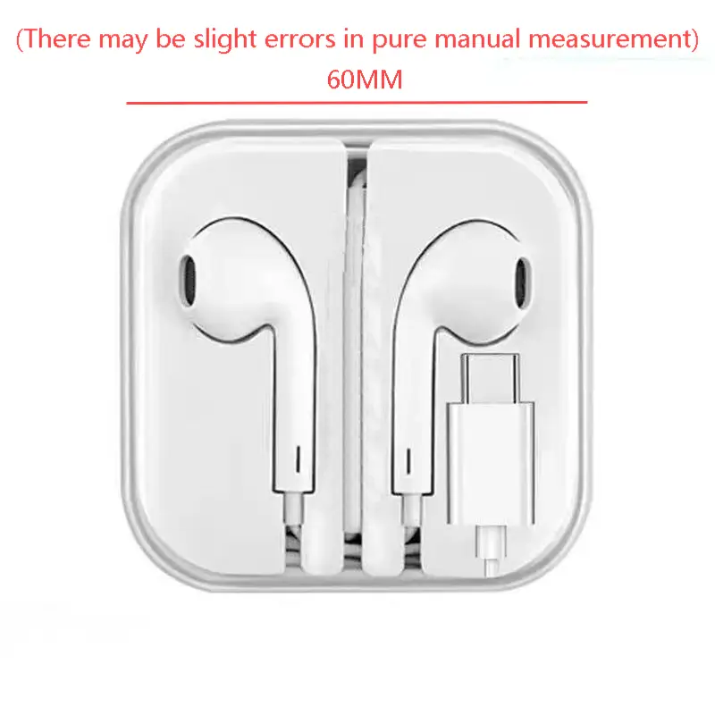 Auriculares con cable para inserción en el oído, con micrófono y controlador de 60 mm en color blanco, con cable de carga USB-C en el interior de una funda transparente de plástico.