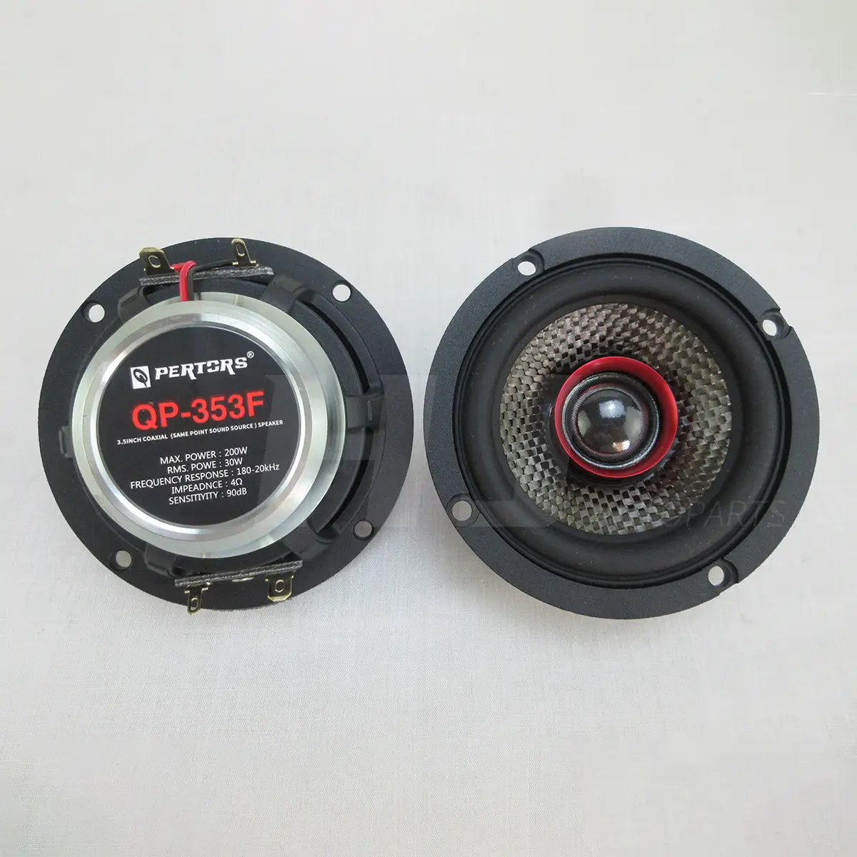 Black and silver Pertors qp-353f 3.5 inch coaxial car speaker with a red accent ring around the tweeter for high-quality 200w audio performance.