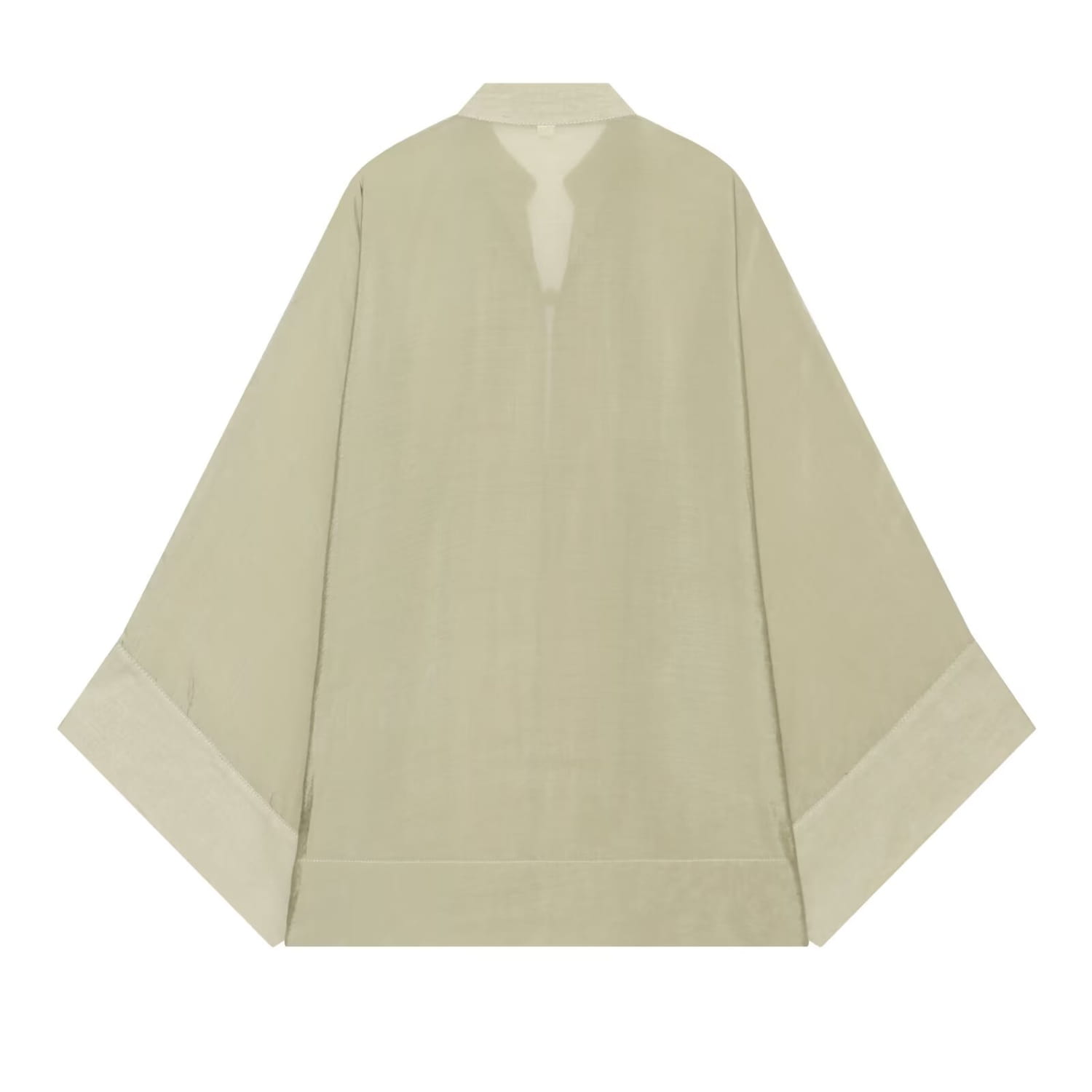 Chemise décontractée beige clair ample et souple, à manches amples, encolure en V discrète, adaptée à un port décontracté.