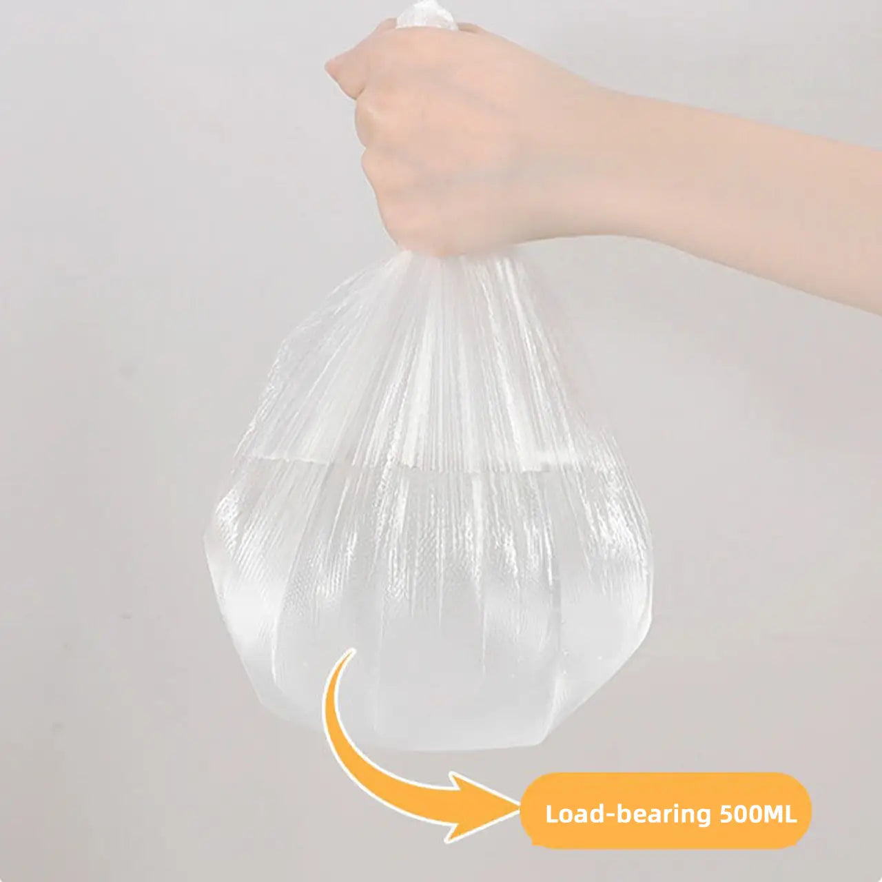Sac de housse de protection en plastique transparent pour meubles avec capuchon blanc en plastique transparent conçu pour supporter une charge allant jusqu’à 500 ml.