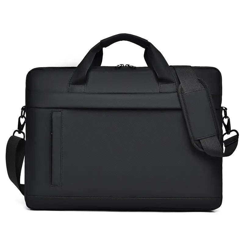 Sacoche professionnelle pour ordinateur portable en attaché/porte-documents, au design minimaliste élégant et à la conception en tissu durable.