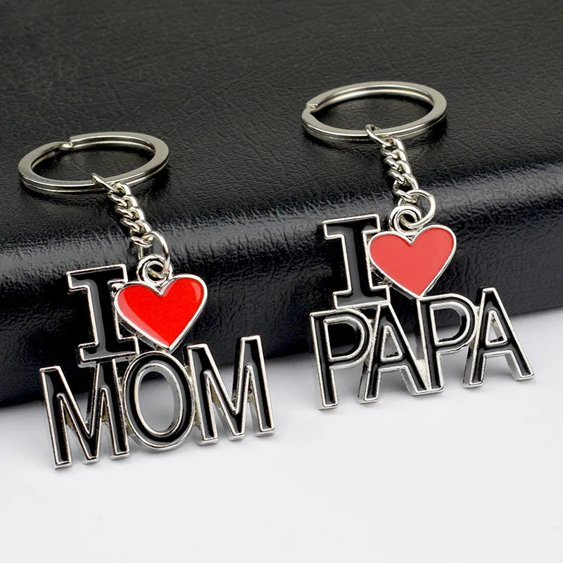 I Love Papa Mom Creative Metal Letter Keychain Father's Day Mother's Day Gift Giveaway