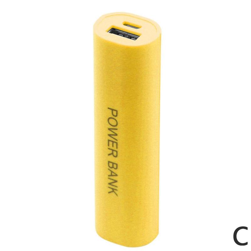 Yellow cylindrical power bank with a usb port and power bank printed vertically designed as a portable 18650 power bank case diy shell charger.
