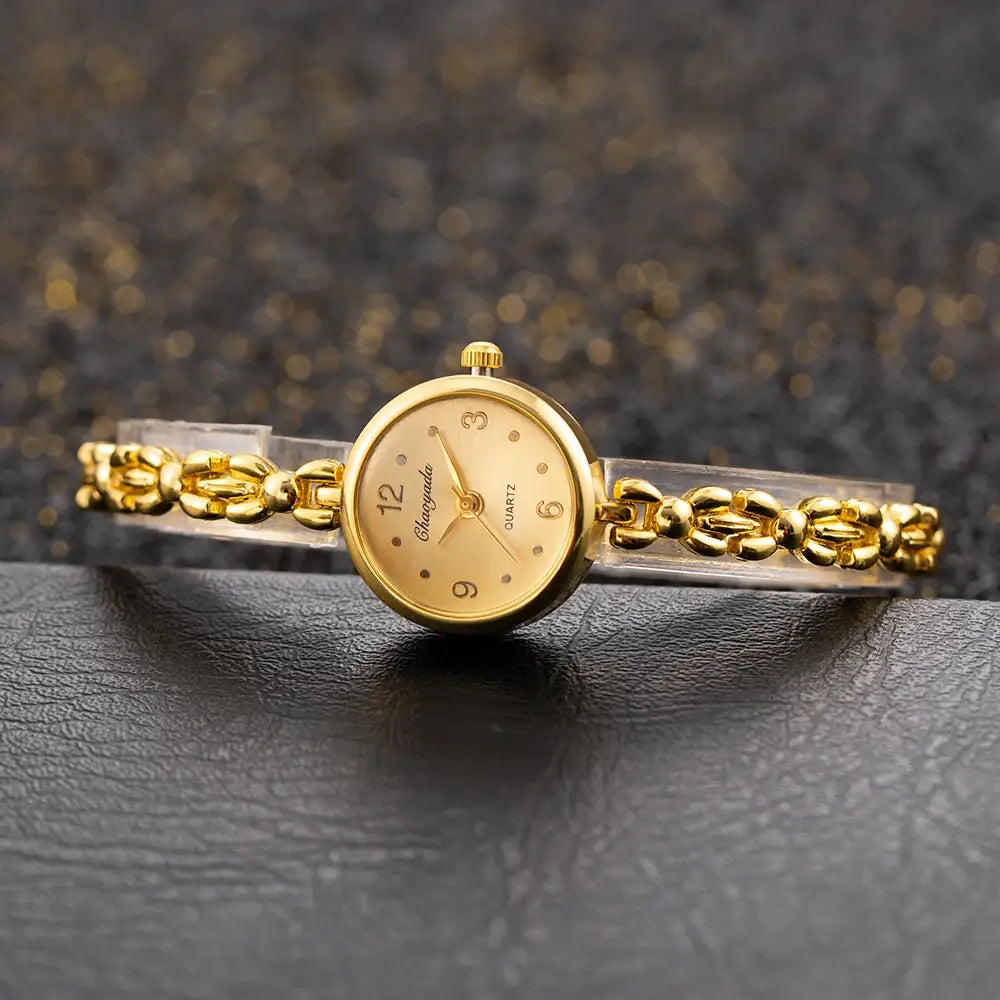 Vintage Gold Ladies Bracelet Watches Elegant Small Dial Quartz Wristwatch for Woman Fashion Simple Women Watch Relogio Feminino