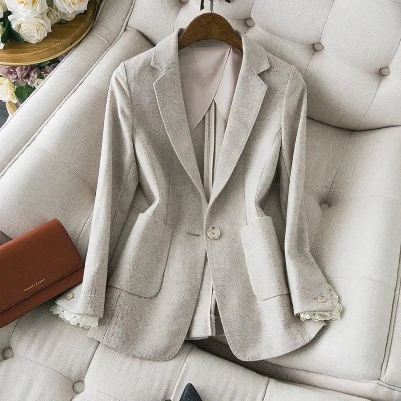 2025 New Women Blazers Jackets Long Sleeve Elegant Office Lady Fashion Outerwear Vintage Fashion Single Breasted Female Coats