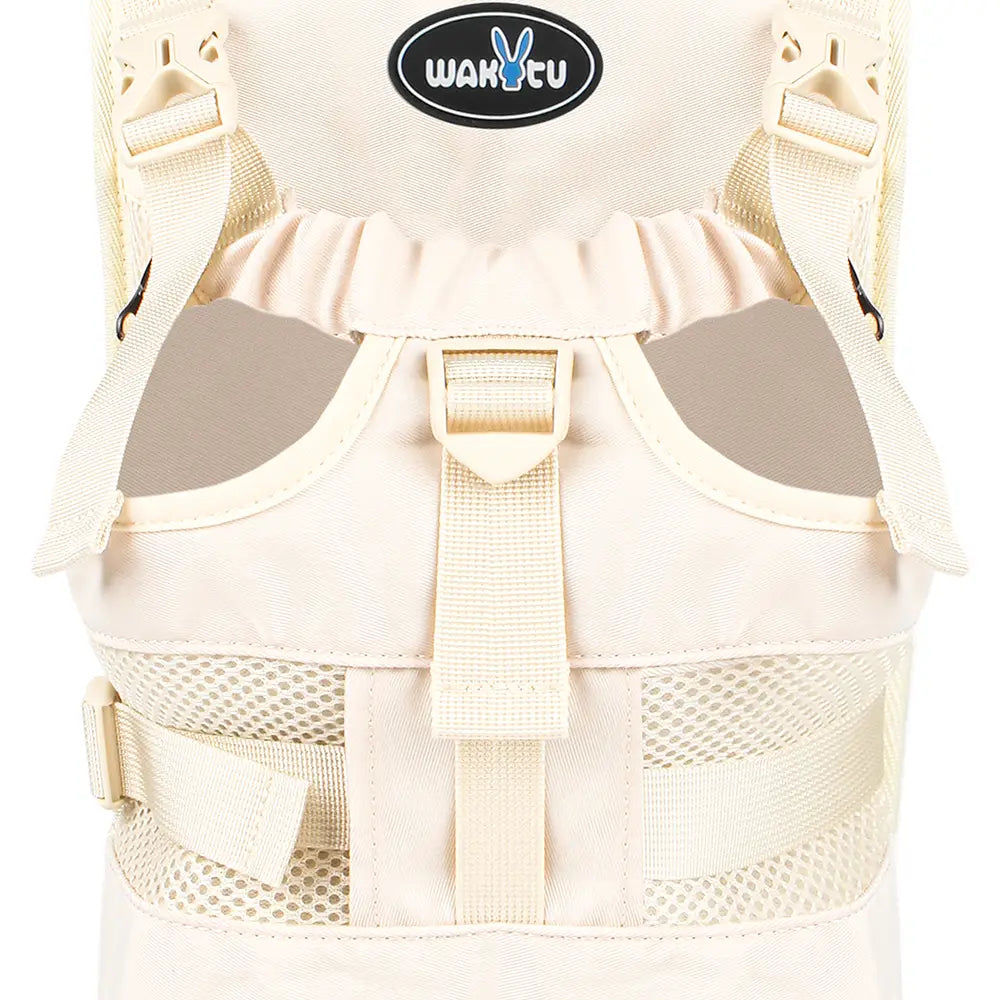 Portabebés tipo carrier beige para niños pequeños, con paneles de malla y correas ajustables, diseñado como mochila portamascotas para motocicleta para Suzuki V-Strom y compatible con los modelos Ducati Scrambler y Ducati Multistrada.