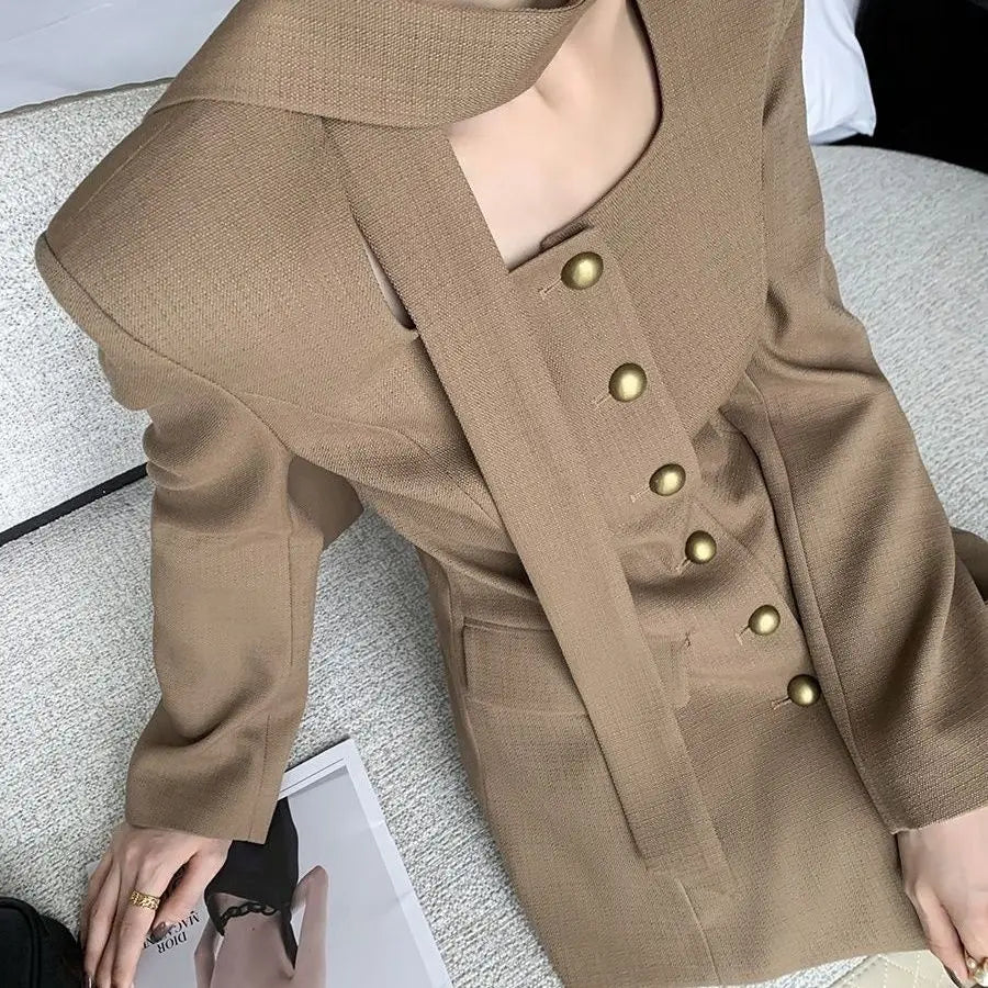 Women's Blazer 2025 Spring and Autumn New Style High-end Elegant Waist-cinching Square Collar Small Blazer