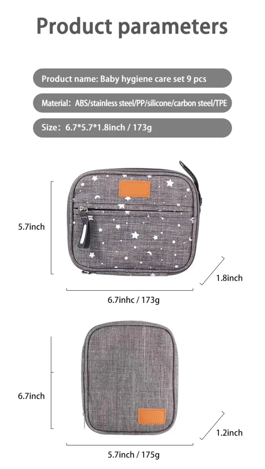 Baby-Pflege-Set für Neugeborene mit grauem Stoffbeutel mit Sternenmuster, mit orangefarbenen Akzenten und Reißverschluss für die Babyhygiene-Pflege.