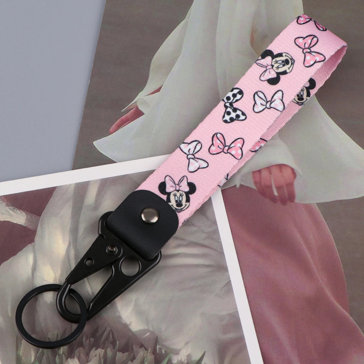 Classic Cartoon Car Keychain Mickey Key Rings Race Car Jewelry Men Women Lanyard Motorcycle Accessories Gifts For Friend