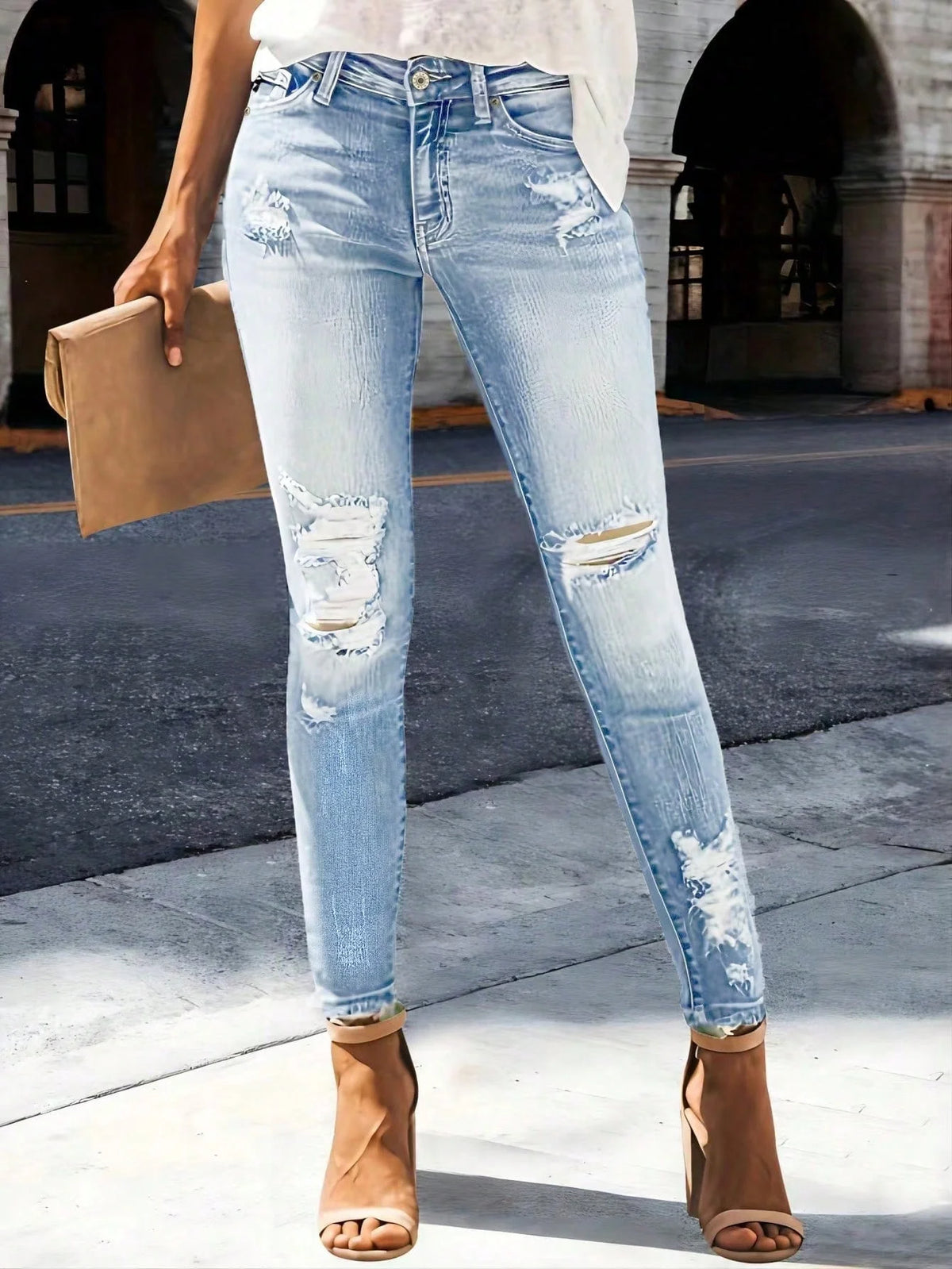 Women's Casual Elegant Party Solid Color Washed Cat Whisker Pattern Denim Ripped Skinny Jeans Tapered Pants Simple Daily Wear