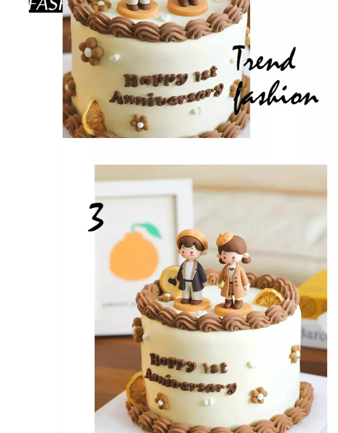 Un charmant sujet de gâteau pour couple en PVC blanc, avec des tourbillons de glaçage brun et des décorations de fleurs délicates, ainsi qu’un message de joyeux 1er anniversaire en lettres chocolat, pour la décoration d’anniversaire de la Saint-Valentin.