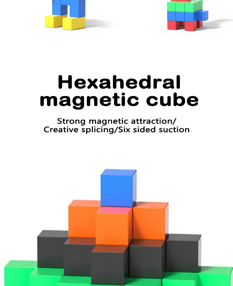 Des blocs de construction magnétiques hexaédriques colorés en bleu, orange, noir et vert pour un jeu éducatif STEM.
