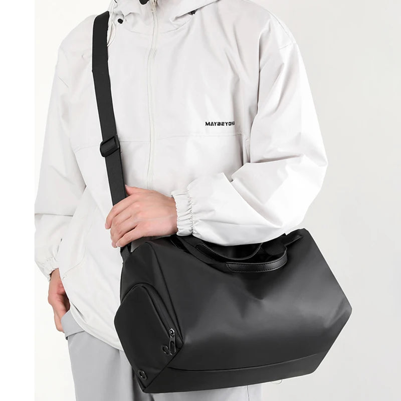 Fashion Travel Bags For Women Large Capacity Men's Sports Bag Waterproof Weekend Sac Voyage Female Messenger Bag Dry And Wet
