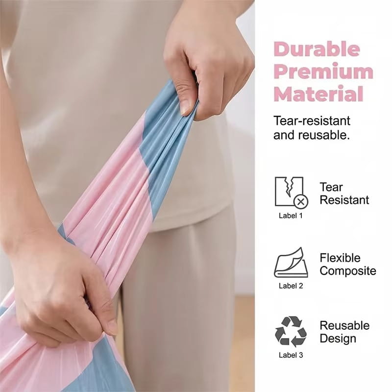 Große Vakuum-Aufbewahrungsbeutel für Kleidung und Quilts mit einem wiederverwendbaren Stofftuch mit rosa-blau gestreiftem Muster, gefertigt aus einem langlebigen, flexiblen Verbundmaterial.