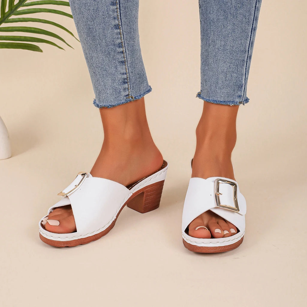 Women Sandals Summer New Fashion Soft Platform Shoes Ladies Chunky Heels Buckle Designer Slippers Outdoor High Heels Sandals