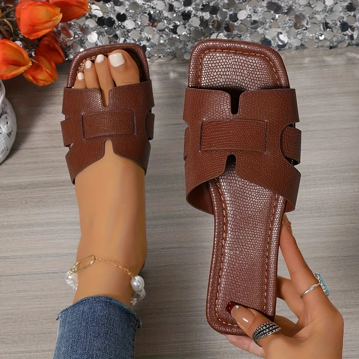 Summer Women Slippers Fashion Beach Flats Shoes 2024 New Casual Sandals Dress Walking Flip Flops Open Toe Slides Mujer Zapatos