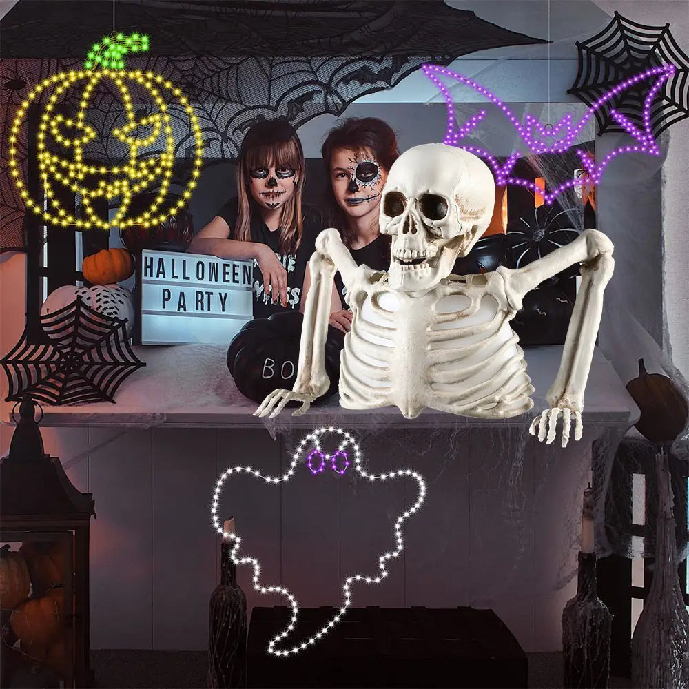 Adorno de esqueleto de plástico blanco con extremidades articuladas y una estructura ósea detallada, diseñado como accesorio de Halloween de esqueleto luminoso.