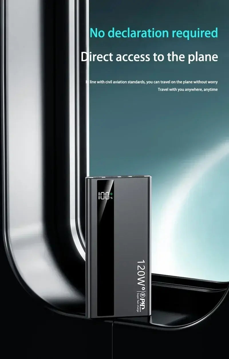Banco de energía de carga rápida portátil rectangular en negro de 120 W con pantalla digital que muestra una carga del 100 por ciento y 120 W impresos verticalmente en su lateral.