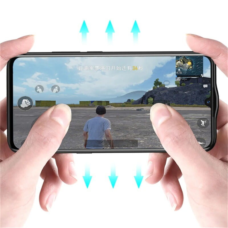 ブラックの光沢仕上げの、OPPO Find X2 Pro 用バッテリーカバー・パワーバンクケース。スマートフォン画面にアクティブなゲーム用インターフェースを表示しています。
