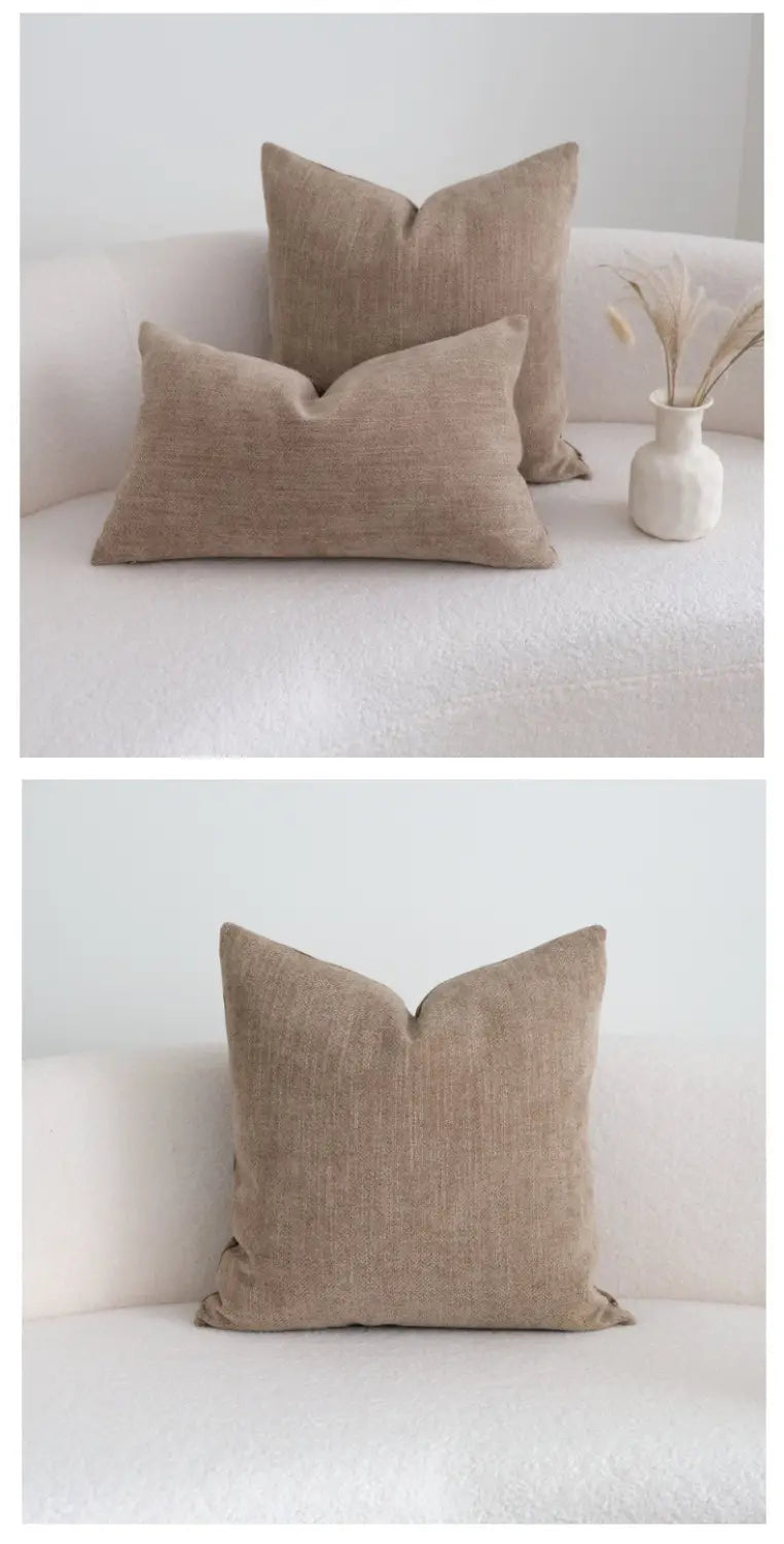 Beige Leinen-Wurfkissen mit einer dezenten, strukturierten Webart, mit einem braunem Maillard geometrischen Jacquard-Kissenbezug für ein Retro-Kissenbezug-Design