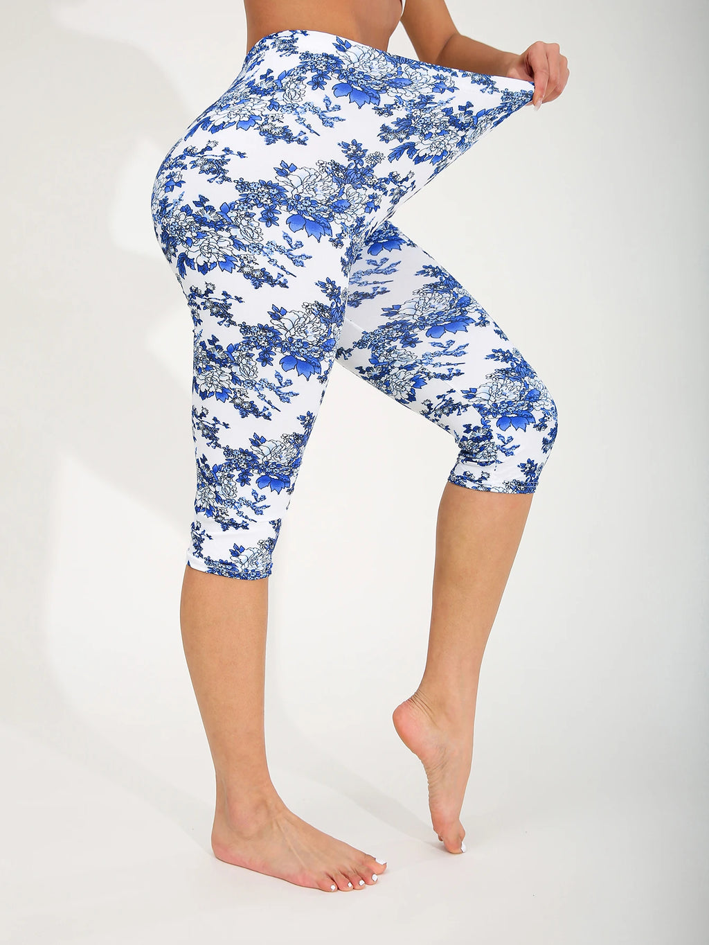Fashionable And Casual Women's Legging Blue And White Peony Sports Fitness Yoga Pants Sexy And Elegant High Stretch Pencil Pants
