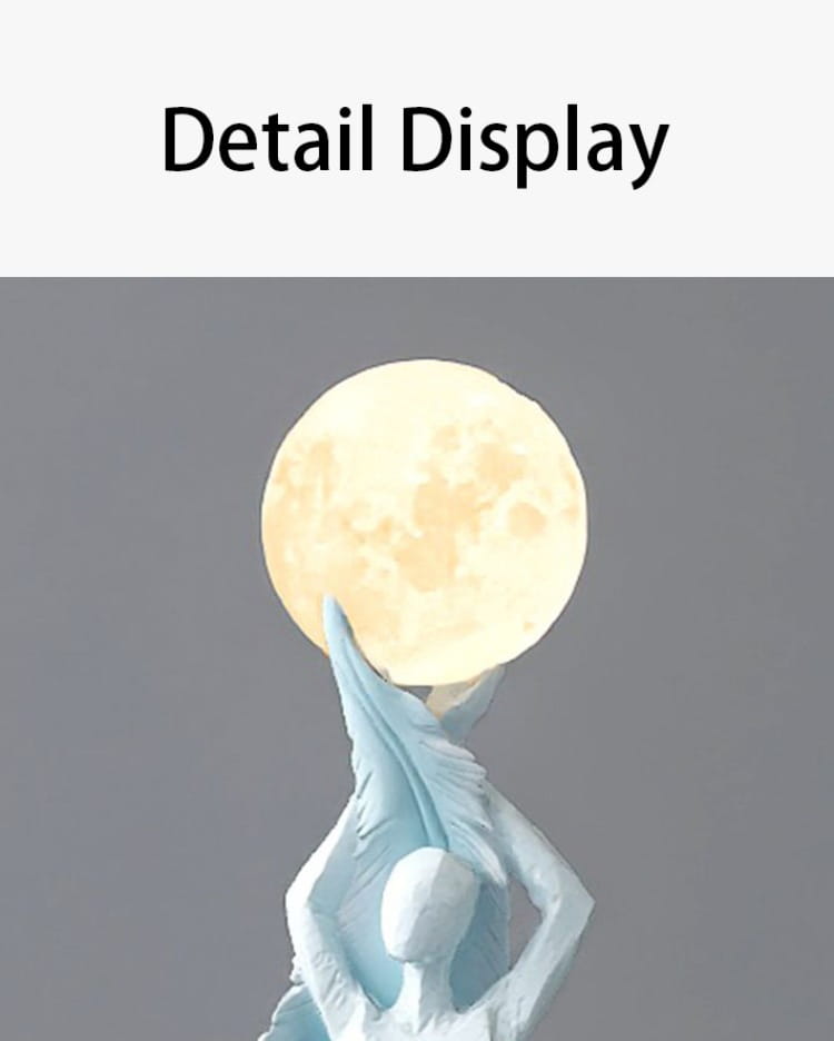 Une figurine de danseuse en résine bleu clair aux ailes déployées tenant une lune pâle jaune détaillée au-dessus de sa tête, mesurant 12x12x40 cm, idéale pour la décoration intérieure moderne et des effets d'exposition