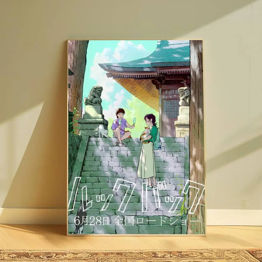 Póster retrográfica anime estilo look back que presenta dos personajes sentados en escalones de piedra bajo una arcada tradicional de templo japonés, con colores pastel suaves y arte estilizado, diseñado como arte mural gráfico moderno para la decoración de la sala de estar.
