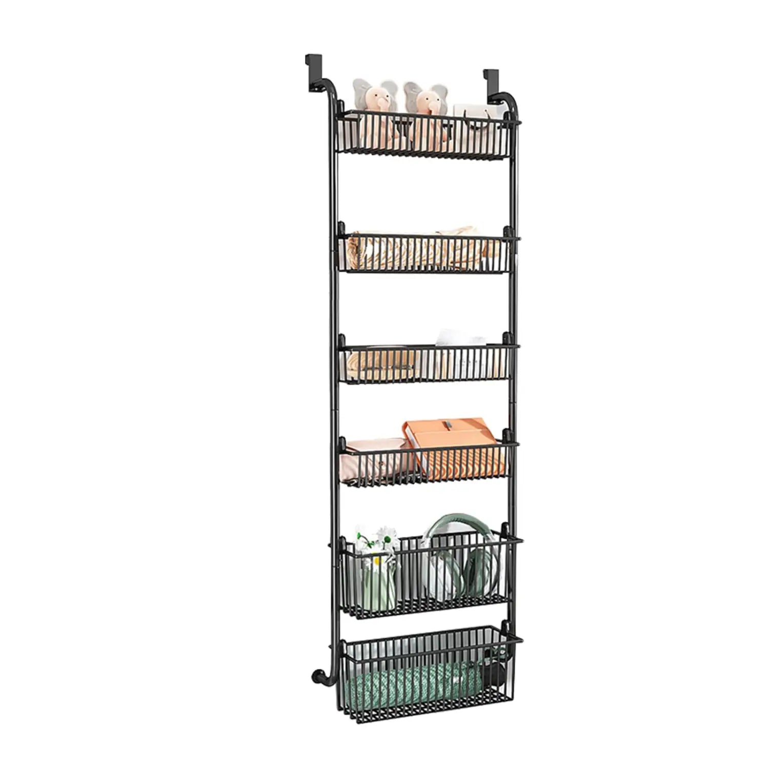 Organisateur de porte en métal noir avec cinq étagères en treillis métallique, conçu pour le rangement suspendu sur la porte et pour les jouets de rangement suspendu.
