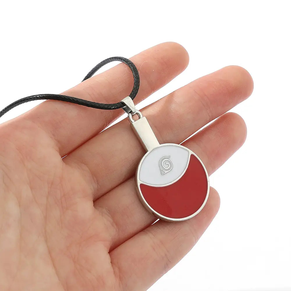 Hot-selling anime Red Cloud necklace Uchiha Shisishi organization cosplay men's fashion bracelet fan jewelry gift