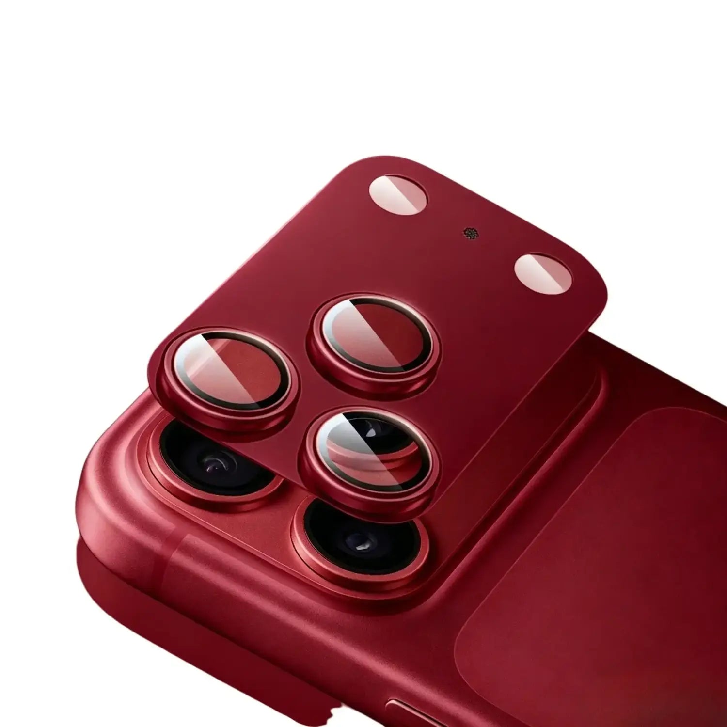 roter metallischer iPhone-18-Pro-Max-Anti-Reflexions-Linsenschutz mit drei kreisförmigen Glasscheiben und zwei kleineren Sensor-Aussparungen zur Bereitstellung eines ProMax-18Pro-Anti-Reflexionsschutzes